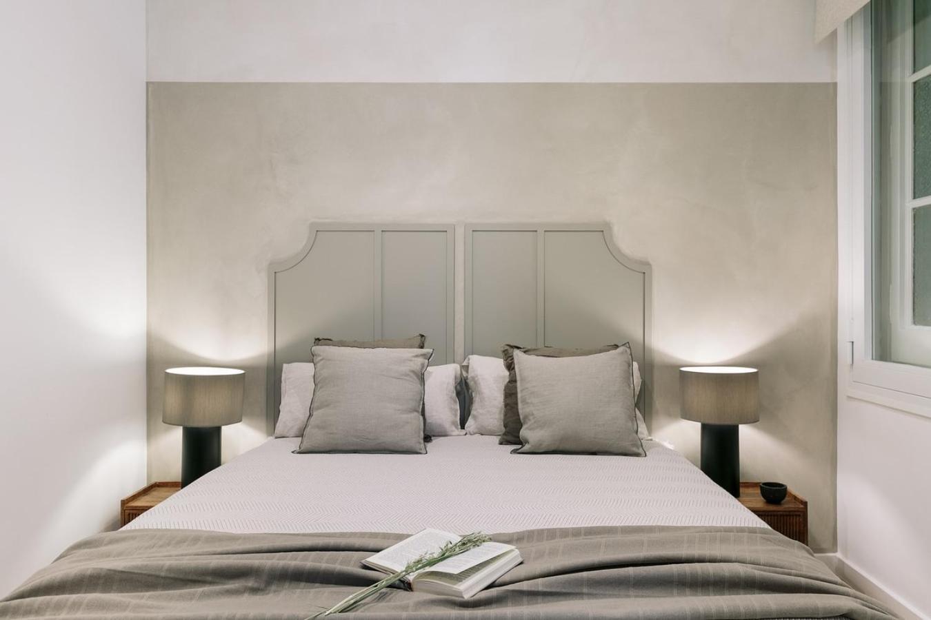 Apartament Baia - And Balcony In Eixample Esquerra