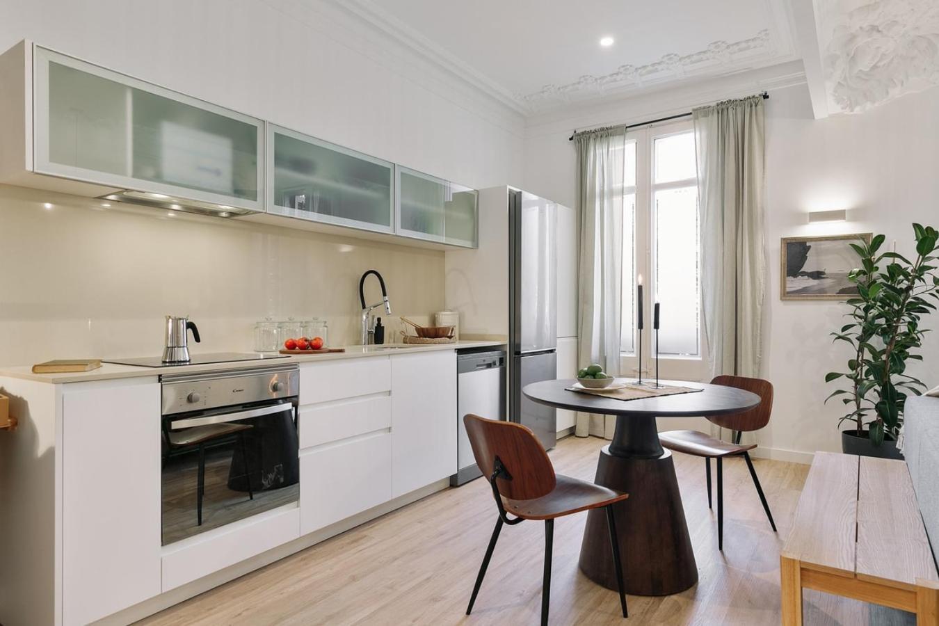 Baia - And Balcony In Eixample Esquerra Apartament *