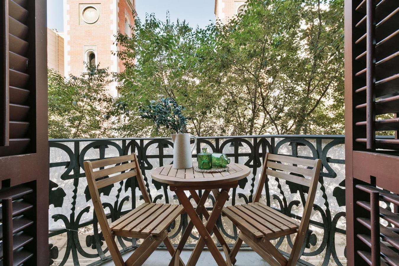Baia - And Balcony In Eixample Esquerra Barcelona